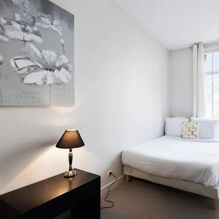 Appartement Nice 2Bed Flat With View On Champ De Mars!