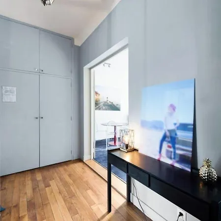 Nice 2Bed Flat With View On Champ De Mars! Appartement *