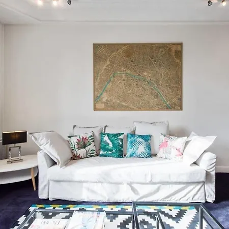 Nice 2Bed Flat With View On Champ De Mars! * Paris